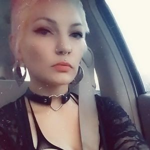 Meet your Posher, Missy